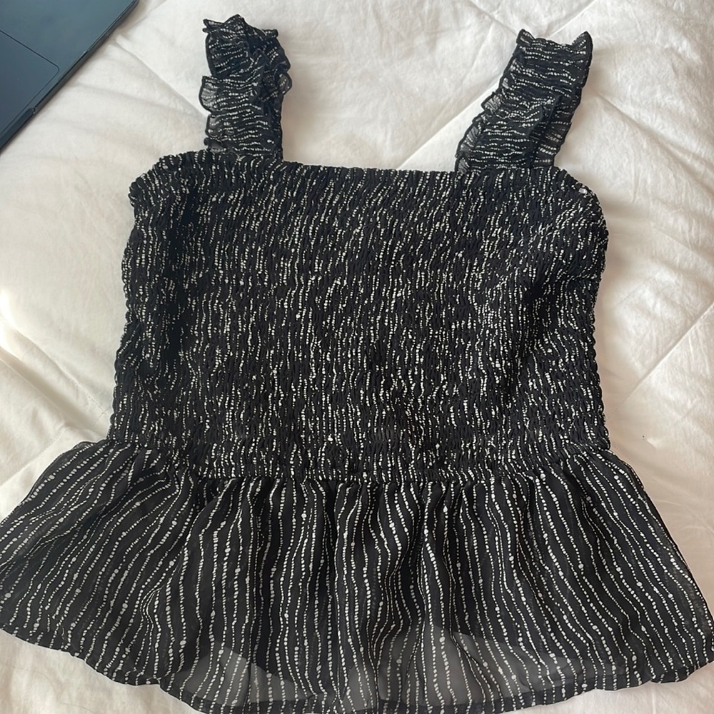 Small tank top with flare bottom- white and black